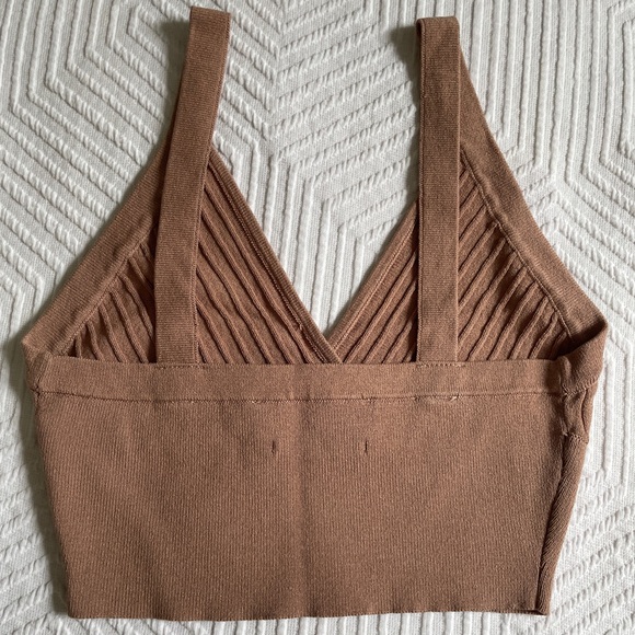 Camel Crop Top size Small - Picture 2 of 3